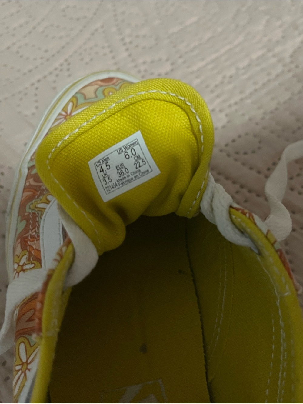 Vans Floral Low-Top Sneakers in Yellow and Orange - Picture 4 of 4